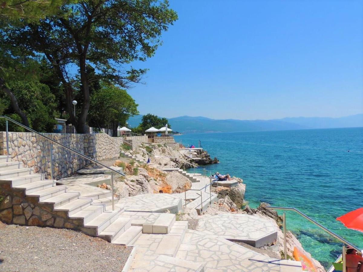 Deluxe Villa Nina Novi Vinodolski Exterior foto